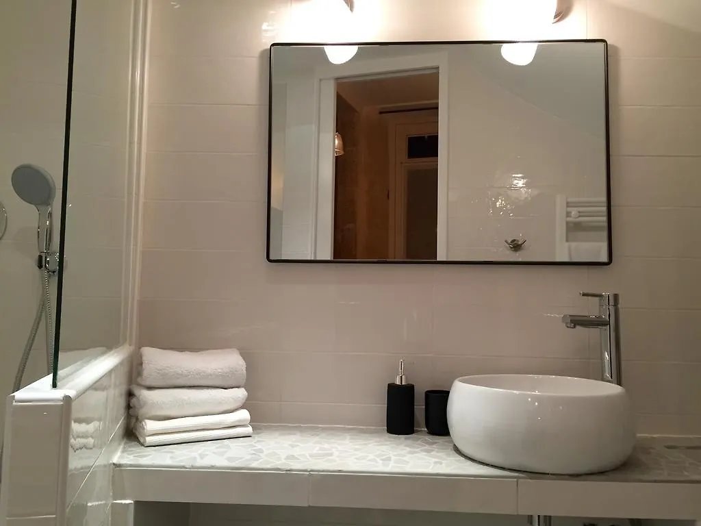 Apartamento Au Coeur Du Marais *